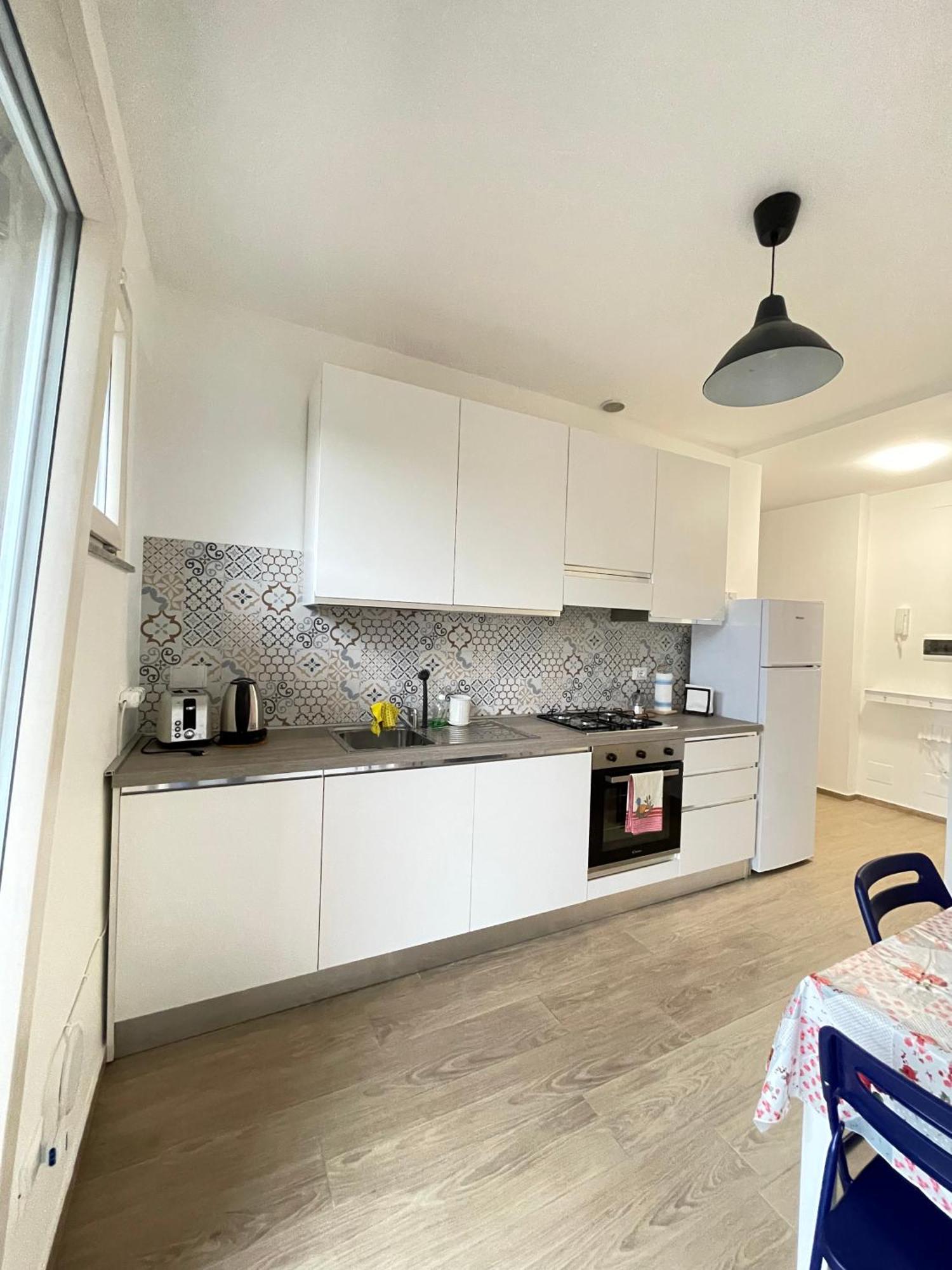 Park View Apartment *